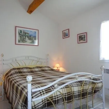 Pavillon Pour 6 Pers Avec Terrasse Ombragee, 800m De La Plage, Parking Prive, Animaux Acceptes - Fr-1-229d-219 Holiday home *