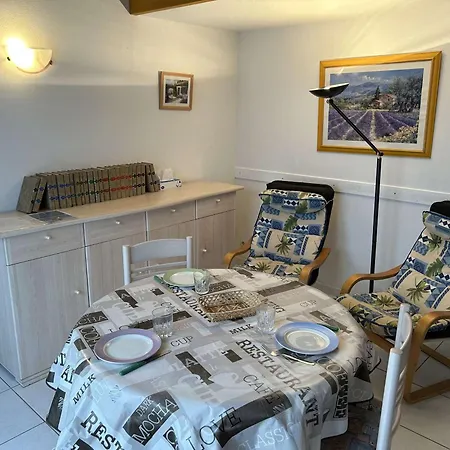 Casa de Férias Pavillon Pour 6 Pers Avec Terrasse Ombragee, 800m De La Plage, Parking Prive, Animaux Acceptes - Fr-1-229d-219